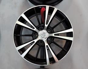 Car Aluminum Alloy Rim 5 Hole Size 15" Black & Silver