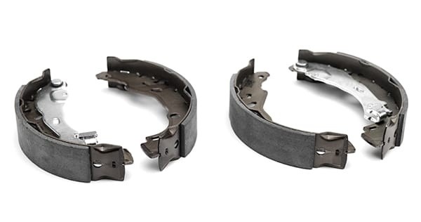 TOYOTA AXIO BRAKE SHOE KIT, 2004-2005