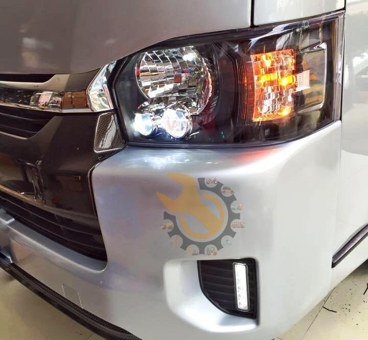 Toyota Hiace 2014 Headlight Projection