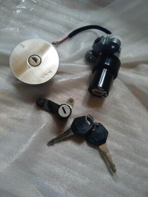 Yamaha FZS V2 Lock Set