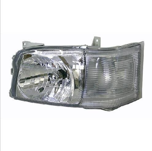 Headlight Toyota Hiace 2005