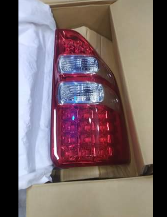 Toyota X-Noah Rear Light With Valve