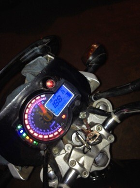 Walton Xplore Meter 125CC