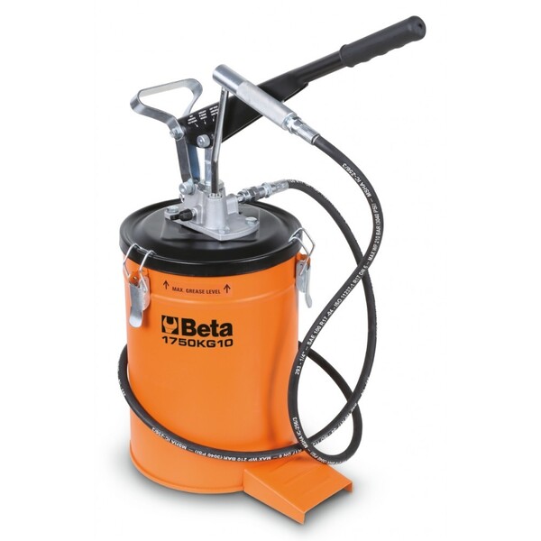 Lever-Operated Grease Gun