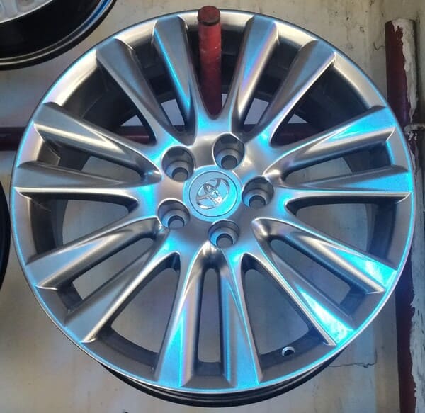 Car Wheel Rim 18 Size 5 Hole