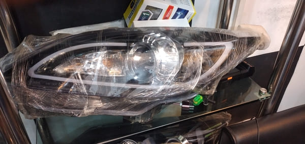 Mazda Axela Head Lamp 2010