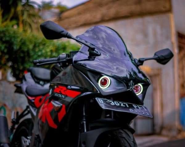 Suzuki GSX-R Modification Dragon Headlamp Indonisian